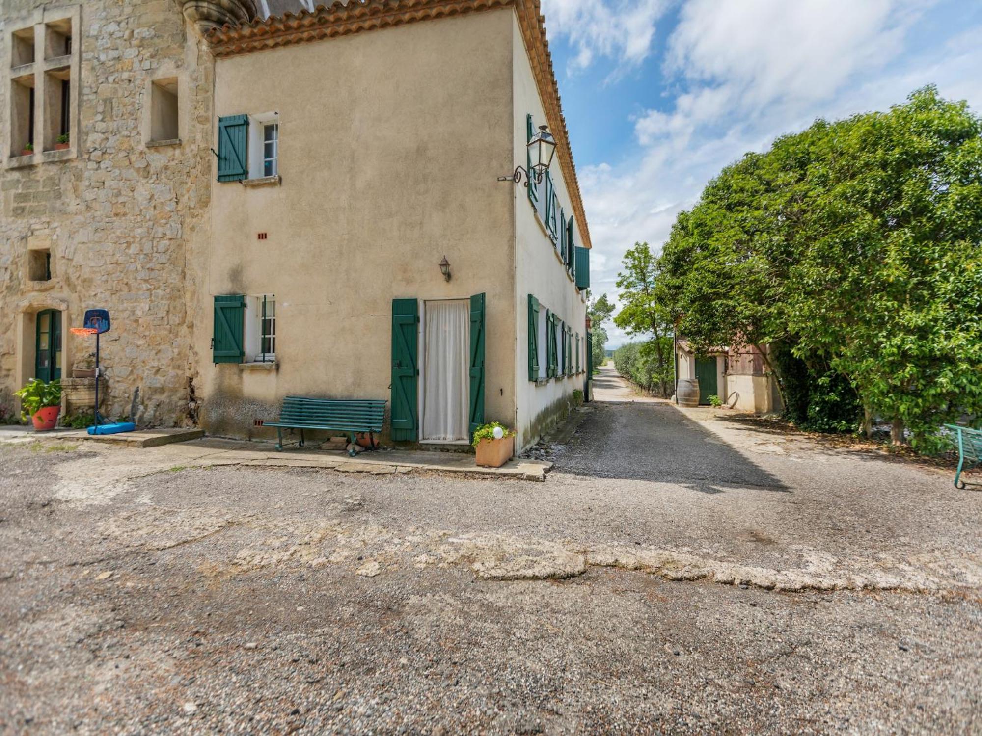 Flat In A Beautiful Building With Pool Apartment Meze Exterior photo